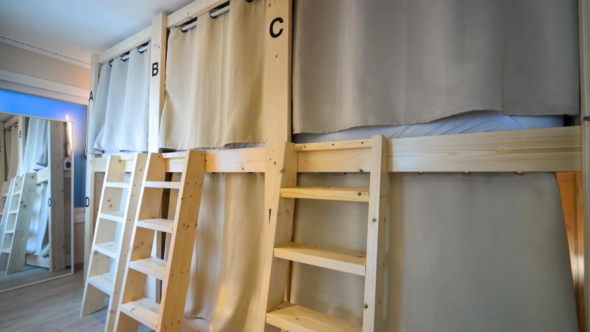 Helloworld Guesthouse Seoul
