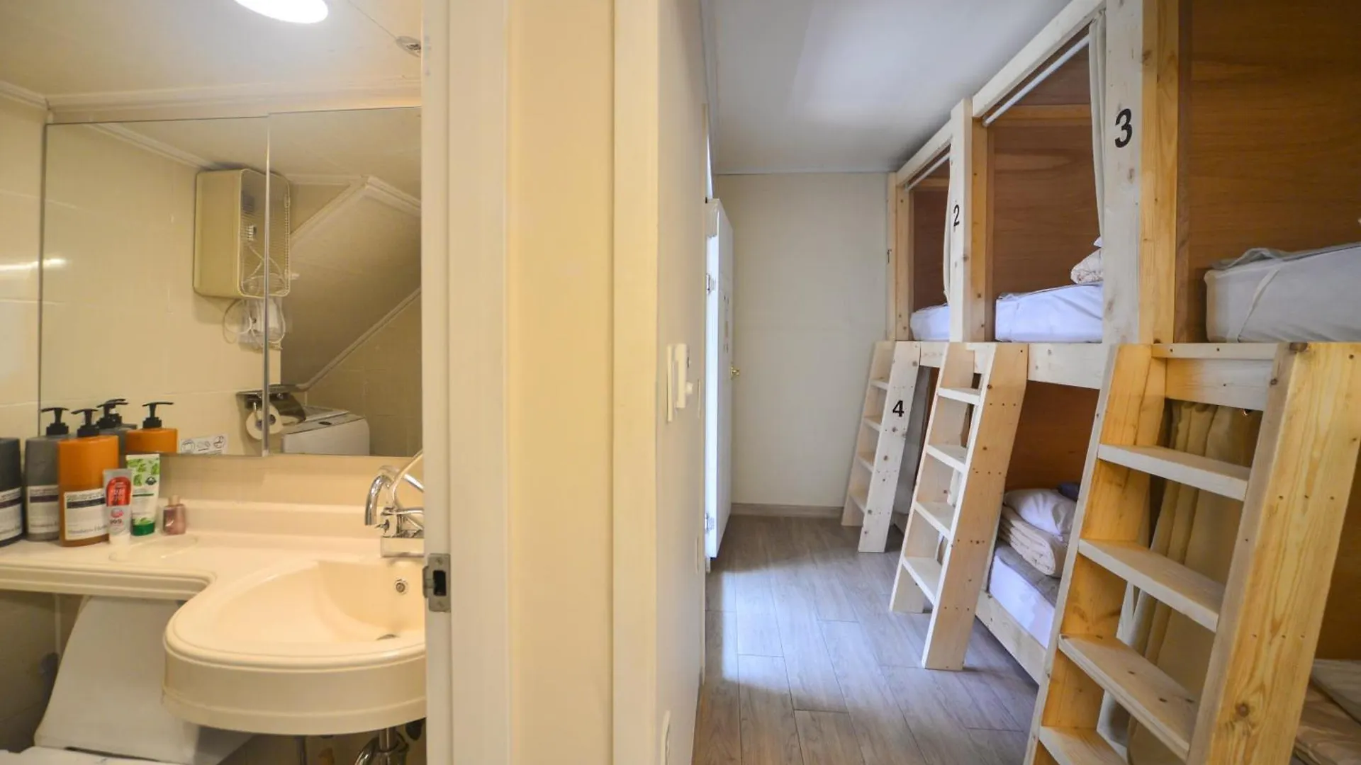 Guest house Helloworld Guesthouse Seoul